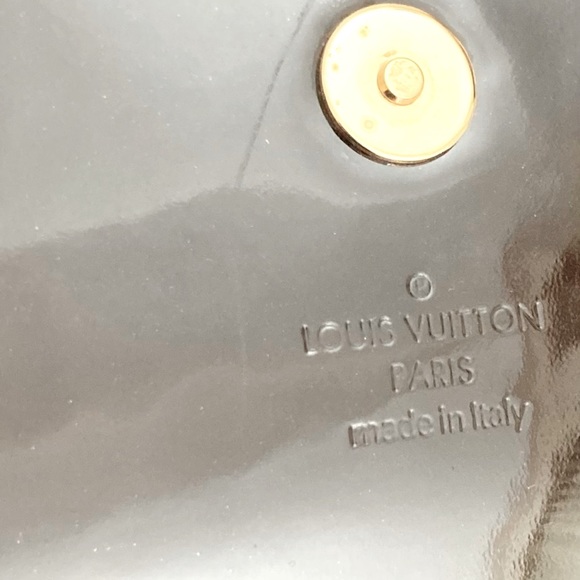 Stunning Clutch - Picture 16 of 17